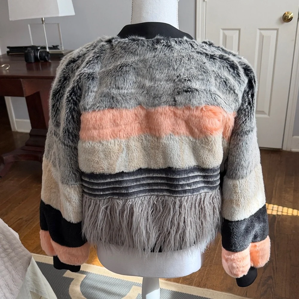 Young Fabulous & Broke Faux Fur Jacket NWT Size S/M ❤️ - Picture 2 of 8